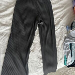 Uniqlo Ribbed Pants